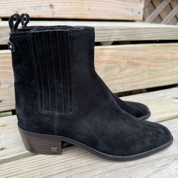Sam Edelman Suede Chelsea Boots Bronson Black Distressed Toe Stacked Heel 9 - Picture 1 of 14